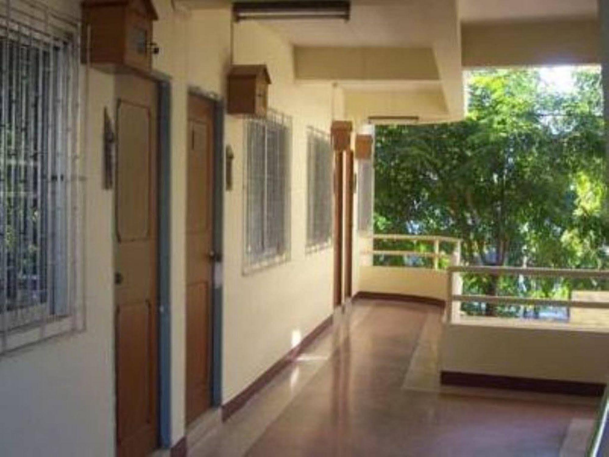 מלון צ'יאנג מאי Safe House Court מראה חיצוני תמונה